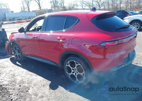 2024 Alfa Romeo Tonale Veloce Eawd z USA, uszkodzony, nr VIN ZASPATDW5R3048380